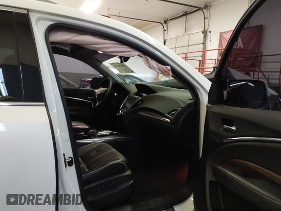 2018 Acura MDX Advance with VIN 5J8YD4H89JL000217, listed as a IAAI auction lot 41614726 with 89,286 mi miles and . Bid and sale history available at carsss.com. Image 5.
