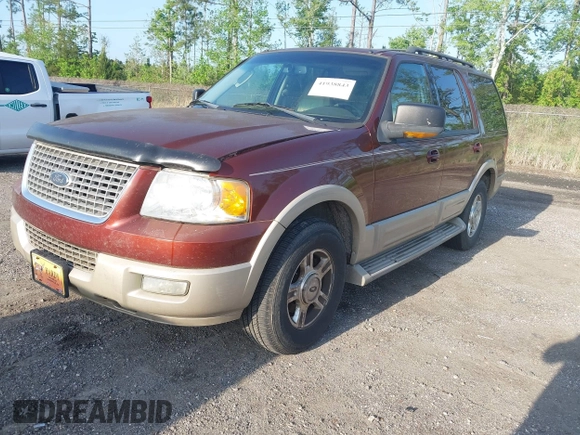 2006 Ford Expedition Eddie Bauer with VIN 1FMFU17526LA65490, listed as a IAAI auction lot 41938843 with 208,311 mi miles. Bid and sale history available at carsss.com. Image 2.