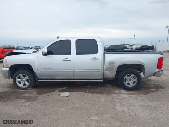 2012 Chevrolet Silverado 1500 LT with VIN 3GCPCSEA3CG263702, listed as a IAAI auction lot 41337363 with 192,759 mi miles. Bid and sale history available at carsss.com. Image 14.