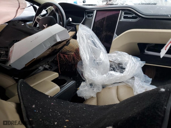 2014 Tesla Model S 60 kWh Battery with VIN 5YJSA1H13EFP41812, listed as a Copart auction lot 44229395 with 0 mi miles and Salvage Title. Bid and sale history available at carsss.com. Image 8.