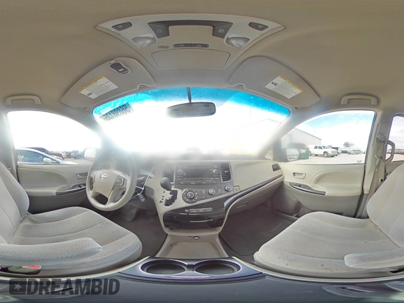 2012 Toyota Sienna LE AAS с VIN 5TDKK3DC6CS276676, выставлен на аукционе Copart как лот 56898135 с пробегом 167 432 миль миль и Списание • Salvage title. История ставок и продаж доступна на DreamBid. Изображение 15.
