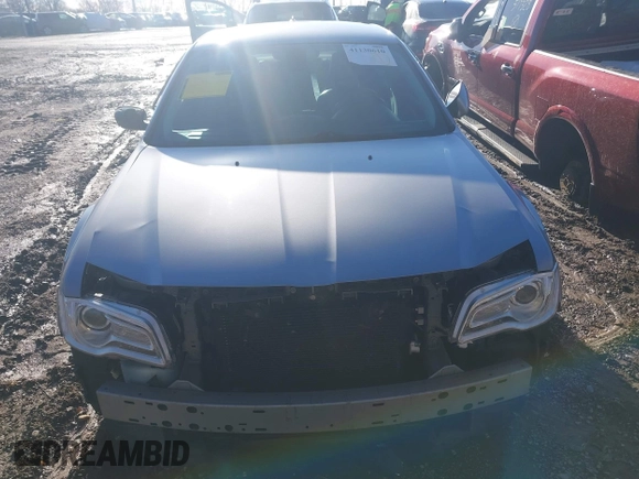 2016 Chrysler 300 Limited with VIN 2C3CCAAGXGH212405, listed as a IAAI auction lot 41130610 with 106,189 mi miles. Bid and sale history available at carsss.com. Image 6.