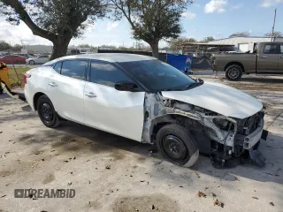 2016 Nissan Maxima SV with VIN 1N4AA6AP6GC442425, listed as a Copart auction lot 44495875 with 118,779 mi miles and Salvage Title. Bid and sale history available at DreamBid. Image 4.