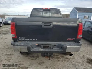 2011 GMC Sierra 2500HD SLE with VIN 1GT220CG4BZ212653, listed as a Copart auction lot 81278194 with 141,740 mi miles and Clean Title. Bid and sale history available at carsss.com. Image 6.