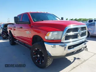 2015 Ram 2500 Tradesman z VIN 3C6UR5CL6FG528289, wystawiony jako IAAI lot #41977124 z przebiegiem 130 966 mil mil oraz . Historia ofert i sprzedaży dostępna na DreamBid. Obrazek 1.