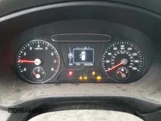 2017 Kia Sorento LX with VIN 5XYPG4A34HG331566, listed as a Copart auction lot 85127704 with 160,203 mi miles and Salvage Title. Bid and sale history available at carsss.com. Image 9.