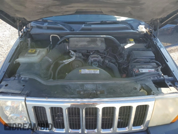 2010 Jeep Commander Sport with VIN 1J4RH4GK8AC157395, listed as a Copart auction lot 70649364 with 158,338 mi miles and Salvage Title. Bid and sale history available at carsss.com. Image 12.