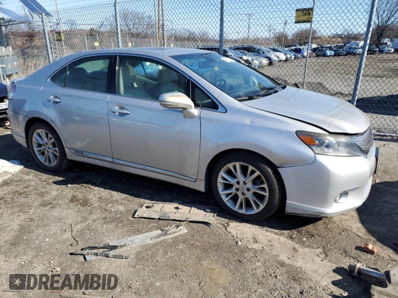 2010 Lexus HS 250h with VIN JTHBB1BA2A2005882, listed as a Copart auction lot 45194235 with 201,356 mi miles and Clean Title. Bid and sale history available at DreamBid. Image 4.