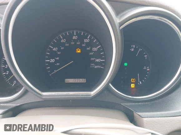 2008 Lexus RX 350 z VIN 2T2GK31U58C035397, wystawiony jako IAAI lot #42361031 z przebiegiem 199 538 mil mil oraz . Historia ofert i sprzedaży dostępna na DreamBid. Obrazek 7.