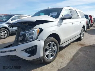 2019 Ford Expedition Max XLT with VIN 1FMJK1HTXKEA54863, listed as a IAAI auction lot 40925532 with 1 mi miles. Bid and sale history available at carsss.com. Image 18.