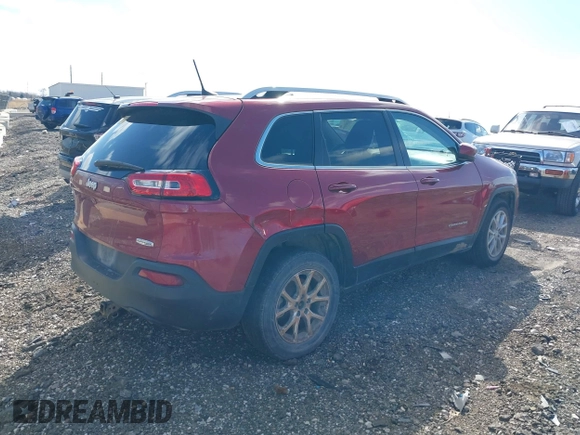 2016 Jeep Cherokee Latitude z VIN 1C4PJMCB6GW335111, wystawiony jako IAAI lot #41993373 z przebiegiem 205 449 mil mil oraz . Historia ofert i sprzedaży dostępna na DreamBid. Obrazek 4.