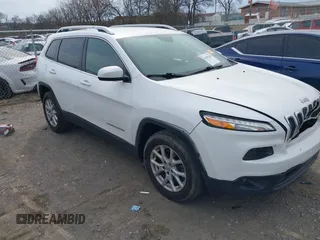 2017 Jeep Cherokee Latitude with VIN 1C4PJMCS6HW633157, listed as a IAAI auction lot 41695149 with 80,808 mi miles. Bid and sale history available at carsss.com. Image 1.