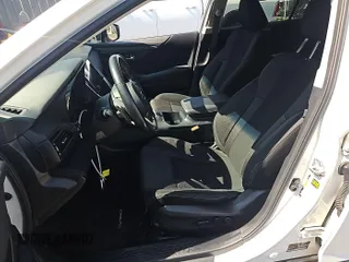 2022 Subaru Outback Premium z VIN 4S4BTADC9N3250090, wystawiony jako IAAI lot #42580767 z przebiegiem 93 354 mil mil oraz . Historia ofert i sprzedaży dostępna na DreamBid. Obrazek 4.