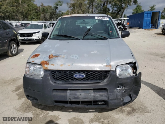 2003 Ford Escape XLS Popular with VIN 1FMYU02173KB81180, listed as a Copart auction lot 44350785 with 337,247 mi miles and Salvage Title. Bid and sale history available at carsss.com. Image 5.