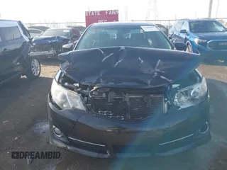 2014 Toyota Camry L with VIN 4T1BF1FK5EU778358, listed as a IAAI auction lot 41800091 with 136,918 mi miles. Bid and sale history available at carsss.com. Image 12.