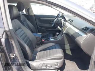 2010 Volkswagen CC Sport with VIN WVWMP7AN3AE546487, listed as a IAAI auction lot 42024944 with 136,278 mi miles. Bid and sale history available at carsss.com. Image 5.