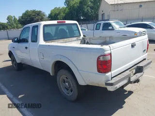 2004 Ford Ranger XL with VIN 1FTYR14UX4PB32451, listed as a IAAI auction lot 42180727 with 286,039 mi miles. Bid and sale history available at carsss.com. Image 6.
