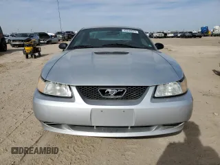 2000 Ford Mustang with VIN 1FAFP404XYF251834, listed as a Copart auction lot 42242875 with 55,039 mi miles and Salvage Title. Bid and sale history available at carsss.com. Image 5.