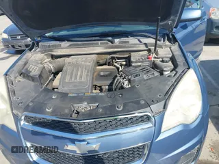 2011 Chevrolet Equinox LT w/1LT with VIN 2CNALDEC1B6205015, listed as a IAAI auction lot 42172654 with 173,440 mi miles. Bid and sale history available at carsss.com. Image 10.