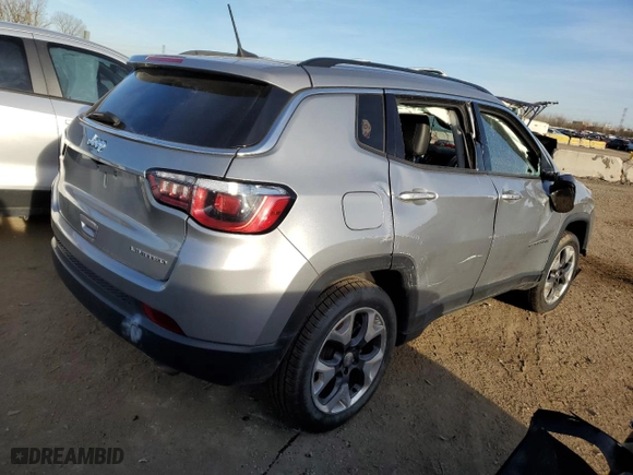 2019 Jeep Compass Limited with VIN 3C4NJCCB0KT662863, listed as a Copart auction lot 65089042 with 83,400 mi miles and Salvage Title. Bid and sale history available at carsss.com. Image 4.