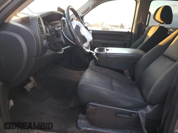 2013 Chevrolet Silverado 1500 LT with VIN 3GCPCSEA9DG232102, listed as a Copart auction lot 84402554 with 226,561 mi miles and Clean Title. Bid and sale history available at DreamBid. Image 7.