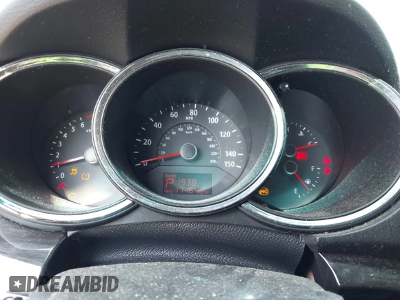 2013 Kia Sorento LX with VIN 5XYKT3A64DG357542, listed as a IAAI auction lot 42402188 with 171,648 mi miles and . Bid and sale history available at DreamBid. Image 7.