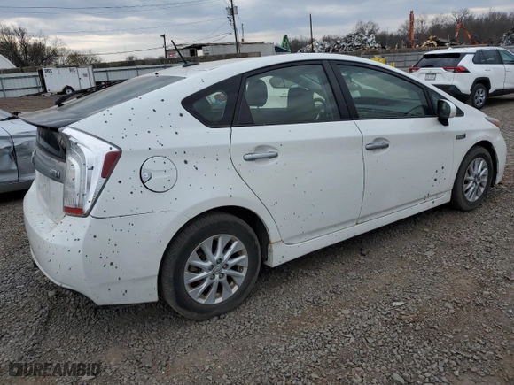 2013 Toyota Prius Plug-In with VIN JTDKN3DP8D3037627, listed as a Copart auction lot 50832455 with NaN miles and Clean Title. Bid and sale history available at carsss.com. Image 3.