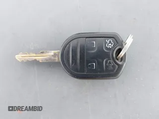 2014 Ford Mustang V6 с VIN 1ZVBP8EM9E5316695, выставлен на аукционе IAAI как лот 41778042 с пробегом 75 439 миль миль и . История ставок и продаж доступна на DreamBid. Изображение 11.