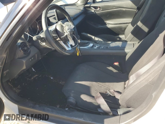 2021 Mazda MX-5 Miata Sport with VIN JM1NDAB79M0453940, listed as a Copart auction lot 85842094 with 29,159 mi miles and Salvage title. Bid and sale history available at DreamBid. Image 7.