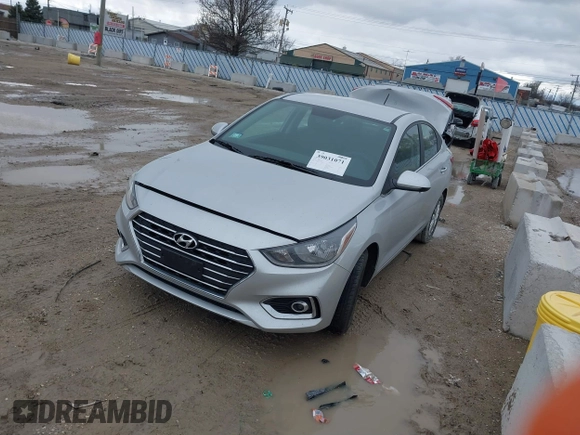 2022 Hyundai Accent SE with VIN 3KPC24A62NE173633, listed as a IAAI auction lot 39031071 with 49,089 mi miles and . Bid and sale history available at carsss.com. Image 18.