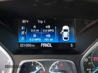 2015 Ford Focus SE with VIN 1FADP3F24FL323536, listed as a IAAI auction lot 41876148 with 221,050 mi miles. Bid and sale history available at carsss.com. Image 7.