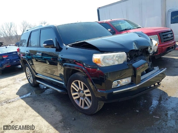 2011 Toyota 4Runner Trail with VIN JTEBU5JR7B5055067, listed as a IAAI auction lot 41538613 with 222,933 mi miles. Bid and sale history available at carsss.com. Image 1.