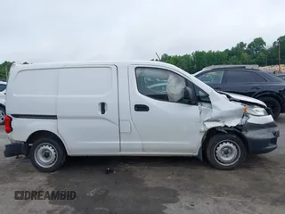 2018 Nissan NV200 SV with VIN 3N6CM0KN1JK704029, listed as a IAAI auction lot 42460512 with 262,165 mi miles and . Bid and sale history available at DreamBid. Image 13.
