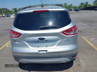 2013 Ford Escape SE with VIN 1FMCU0GX0DUA19811, listed as a IAAI auction lot 42009015 with 135,662 mi miles. Bid and sale history available at carsss.com. Image 16.