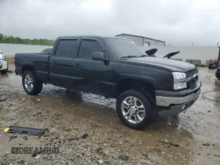 2003 Chevrolet Silverado 1500HD LS z VIN 1GCGK13U93F248729, wystawiony jako Copart lot #55568615 z przebiegiem 227 774 mil mil oraz Nie do naprawy • Non repairable. Historia ofert i sprzedaży dostępna na DreamBid. Obrazek 4.