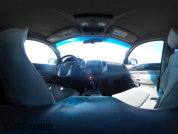 2014 Toyota Tacoma with VIN 5TFUU4EN7EX084785, listed as a IAAI auction lot 41879329 with 133,216 mi miles and . Bid and sale history available at DreamBid. Image 18.