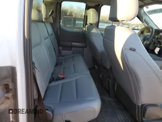2021 Ford F-150 XL z VIN 1FTEX1CB6MKE39878, wystawiony jako Copart lot #88339045 z przebiegiem 59 423 mil mil oraz Szkoda całkowita • Salvage title. Historia ofert i sprzedaży dostępna na DreamBid. Obrazek 10.