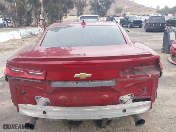 2018 Chevrolet Camaro 1LT with VIN 1G1FB1RX6J0191072, listed as a IAAI auction lot 41425727 with NaN miles. Bid and sale history available at carsss.com. Image 17.