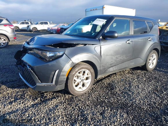 2023 Kia Soul S with VIN KNDJ23AU7P7878186, listed as a IAAI auction lot 41266244 with 32,859 mi miles. Bid and sale history available at carsss.com. Image 17.