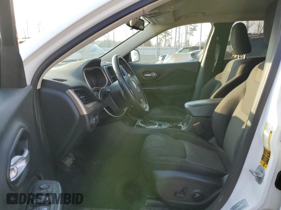 2016 Jeep Cherokee Altitude with VIN 1C4PJLCS4GW337000, listed as a Copart auction lot 43773955 with 134,996 mi miles and Salvage Title. Bid and sale history available at carsss.com. Image 7.