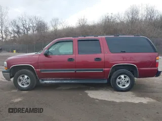 2001 Chevrolet Suburban LS with VIN 1GNEC16T01J280011, listed as a IAAI auction lot 41503436 with 1 mi miles. Bid and sale history available at carsss.com. Image 13.