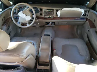 1999 Buick Park Avenue with VIN 1G4CW52K3X4644176, listed as a Copart auction lot 76251614 with 197,347 mi miles and Salvage Title. Bid and sale history available at carsss.com. Image 8.