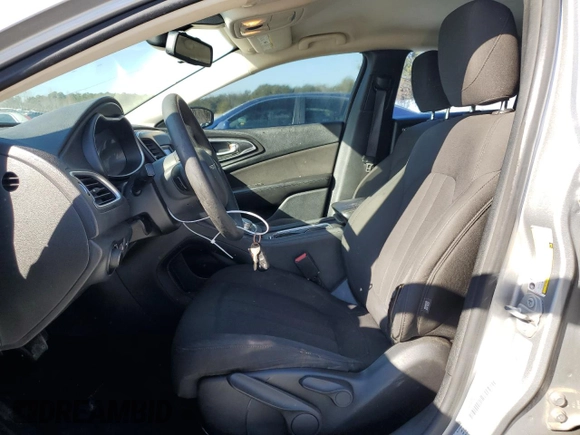 2015 Chrysler 200 Limited with VIN 1C3CCCAB0FN702390, listed as a Copart auction lot 43074815 with 280,599 mi miles and Clean Title. Bid and sale history available at DreamBid. Image 7.
