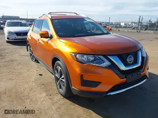 2020 Nissan Rogue SV with VIN JN8AT2MV6LW104334, listed as a IAAI auction lot 41699036 with 41,322 mi miles. Bid and sale history available at carsss.com. Image 1.