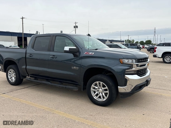 2019 Chevrolet Silverado 1500 LT with VIN 3GCUYDED2KG258404, listed as a Copart auction lot 54062065 with 134,667 mi miles and Clean Title. Bid and sale history available at carsss.com. Image 1.