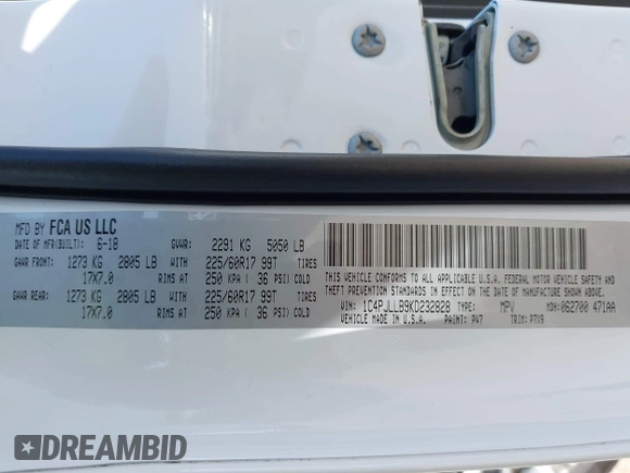 2019 Jeep Cherokee Latitude Plus z VIN 1C4PJLLB9KD232828, wystawiony jako IAAI lot #42373598 z przebiegiem 106 160 mil mil oraz . Historia ofert i sprzedaży dostępna na DreamBid. Obrazek 9.