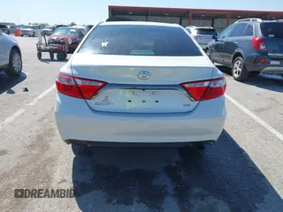 2015 Toyota Camry XLE with VIN 4T1BF1FK1FU055477, listed as a IAAI auction lot 42078518 with 233,159 mi miles and . Bid and sale history available at DreamBid. Image 16.