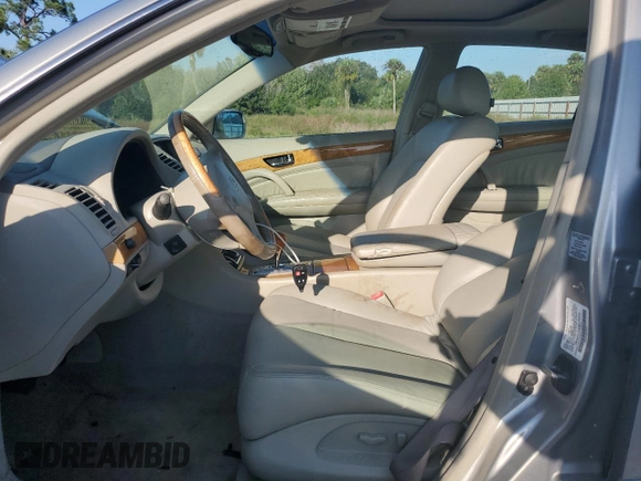 2003 Infiniti Q45 z VIN JNKBF01A93M103010, wystawiony jako Copart lot #74080224 z przebiegiem 46 898 mil mil oraz Szkoda całkowita • Salvage title. Historia ofert i sprzedaży dostępna na DreamBid. Obrazek 7.