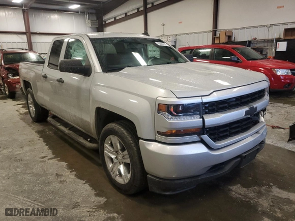 2017 Chevrolet Silverado 1500 Custom with VIN 1GCVKPEC1HZ139010, listed as a Copart auction lot 45096555 with 96,628 mi miles and Salvage Title. Bid and sale history available at carsss.com. Image 4.