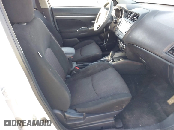 2018 Mitsubishi Outlander Sport ES 2.0 with VIN JA4AR3AU1JZ018060, listed as a IAAI auction lot 40712329 with 118,852 mi miles. Bid and sale history available at carsss.com. Image 5.